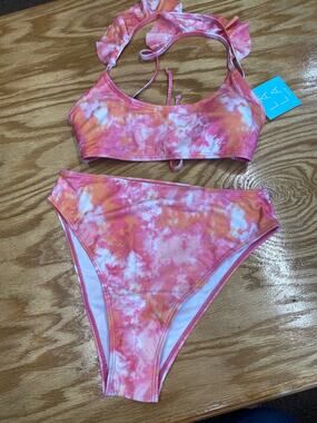 LA LA swim size medium NWT Pink/orange 2pc (b57)
